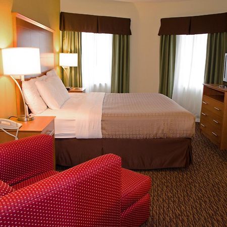 Clarion Hotel & Suites University-Shippensburg Exteriér fotografie