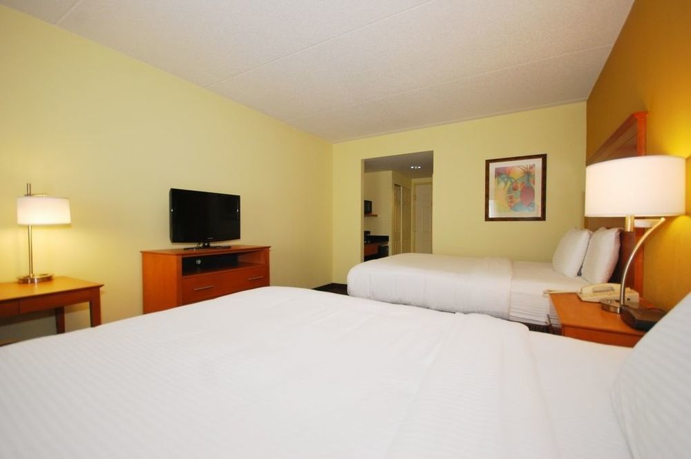 Clarion Hotel & Suites University-Shippensburg Pokoj fotografie