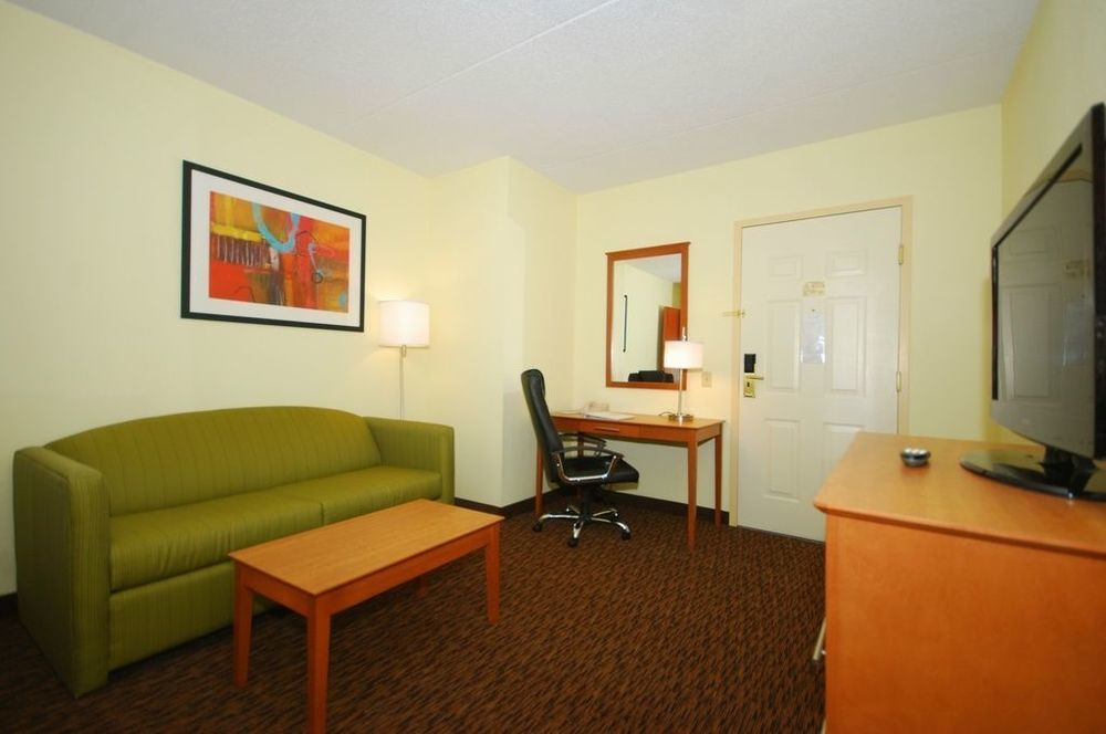 Clarion Hotel & Suites University-Shippensburg Pokoj fotografie