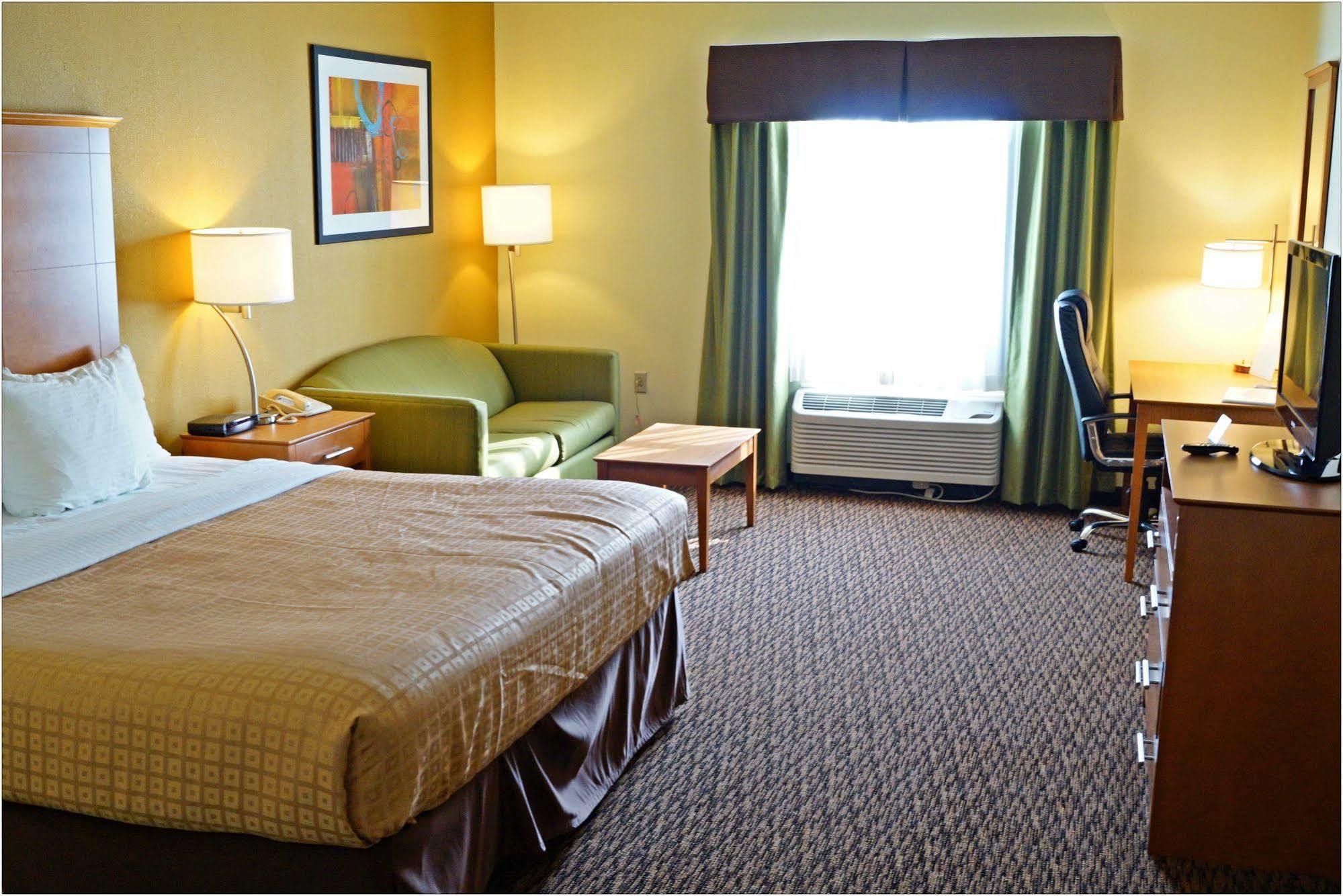 Clarion Hotel & Suites University-Shippensburg Exteriér fotografie